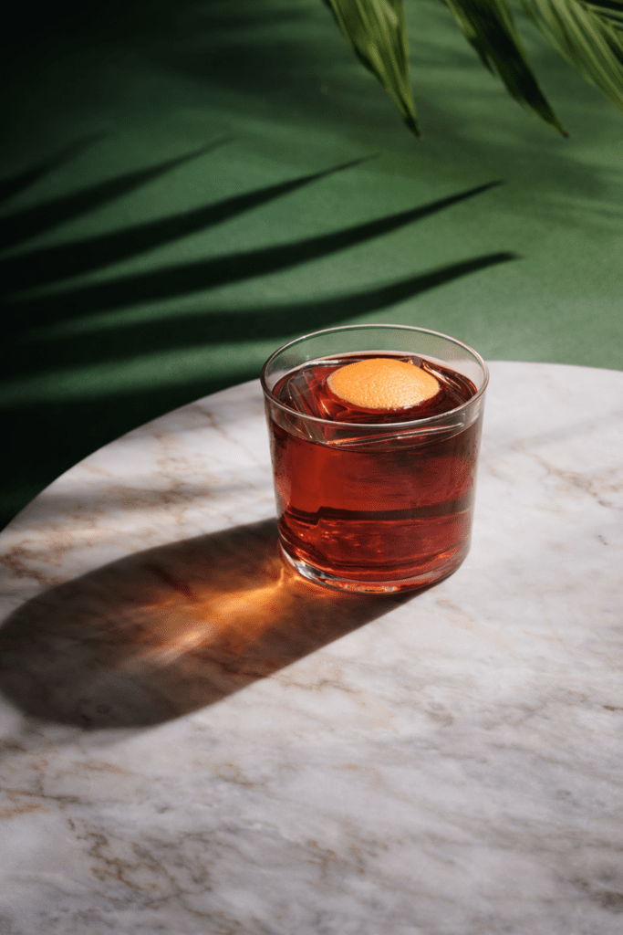 Pineapple Negroni Cocktail mit Pineapple Rum vom Caribbean Rum Project