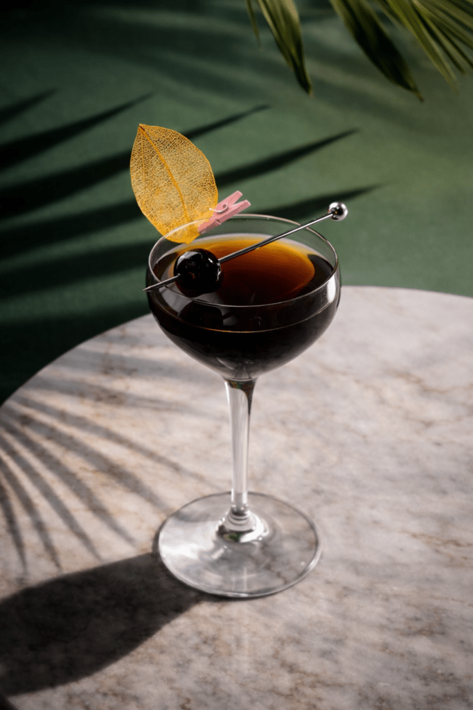 PX Manhattan Cocktail mit Caribbean Rum Project PX Finish Rum